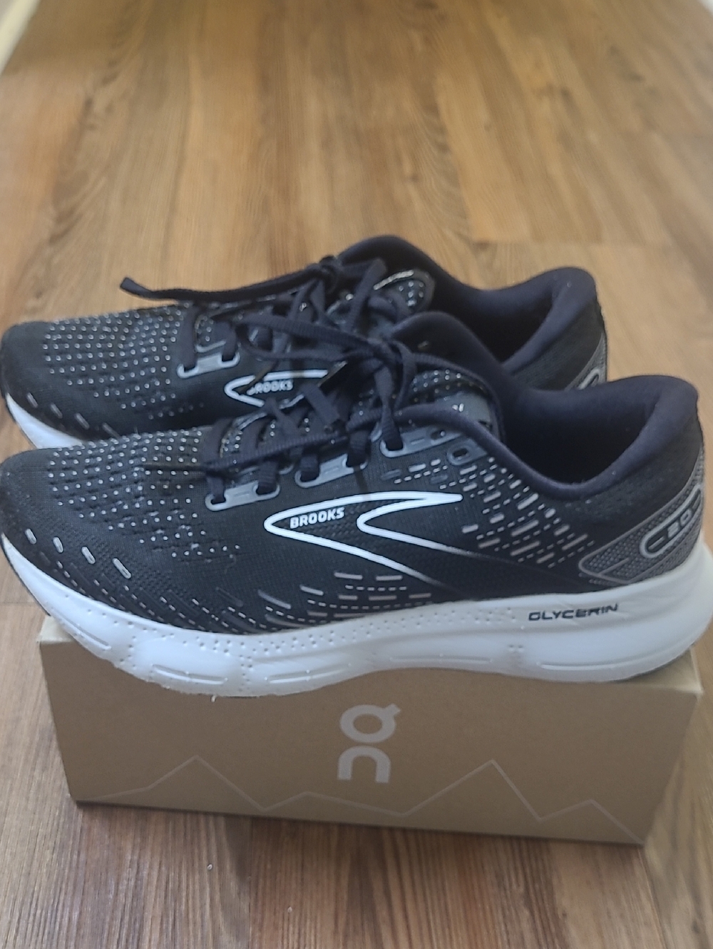 Brooks Men’s Glycerin Running Shoes -‎ Black/White